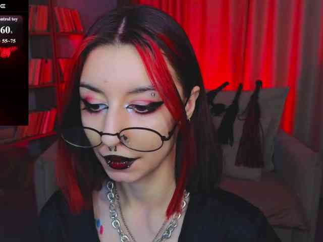 MistressMarcelline webcam