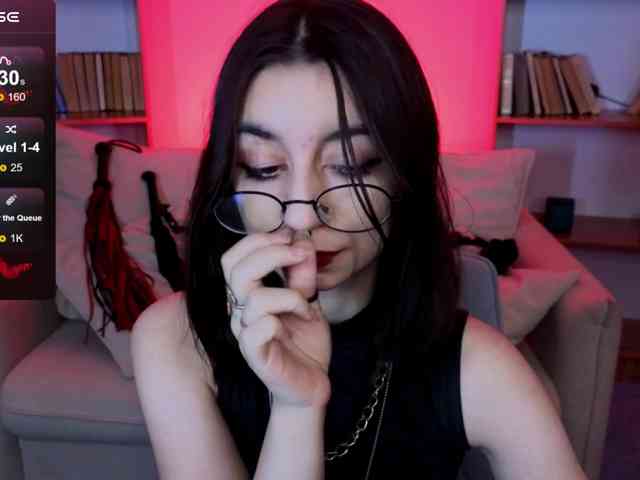 MistressMarcelline webcam