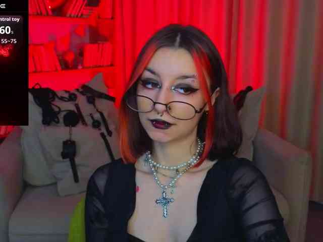 MistressMarcelline webcam