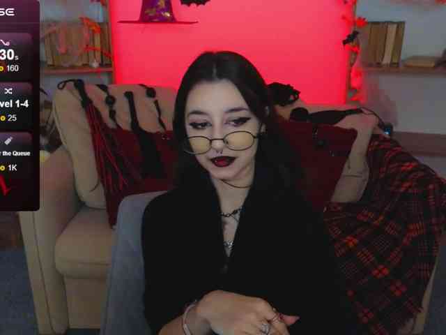 MistressMarcelline webcam
