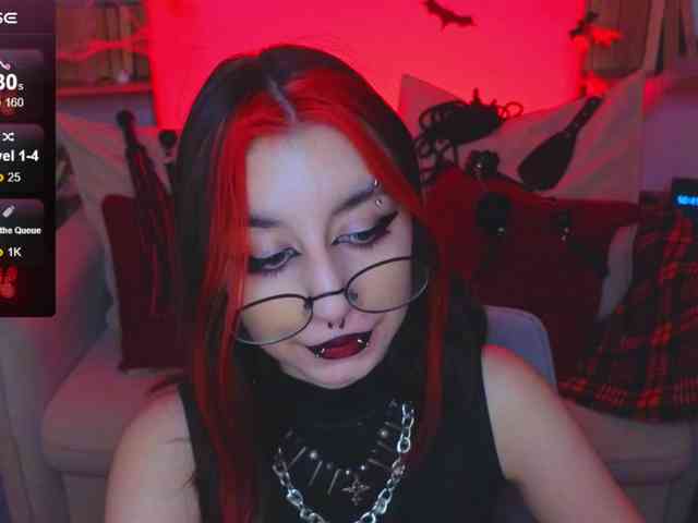 MistressMarcelline webcam