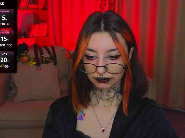 MistressMarcelline webcam