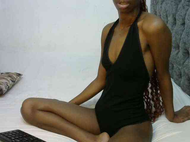 LittleMisscharming webcam