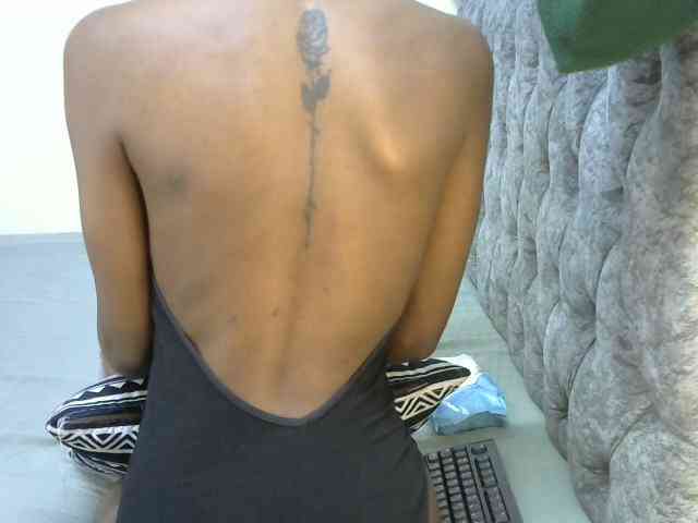 LittleMisscharming webcam