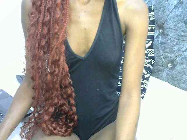 LittleMisscharming webcam