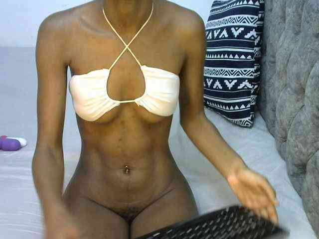 LittleMisscharming webcam
