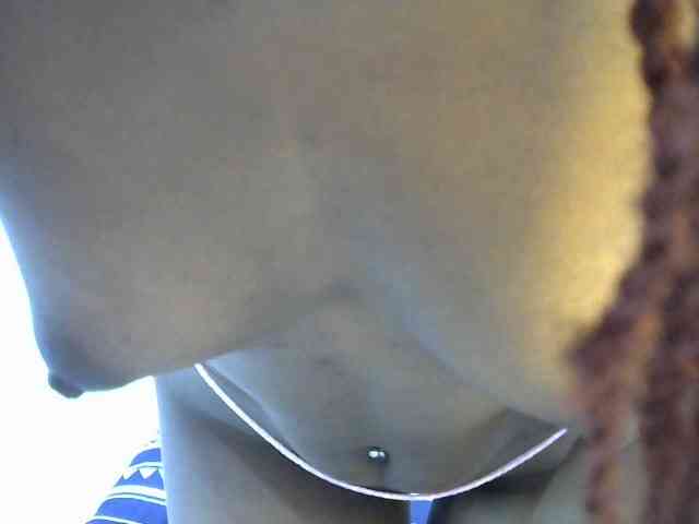 LittleMisscharming webcam