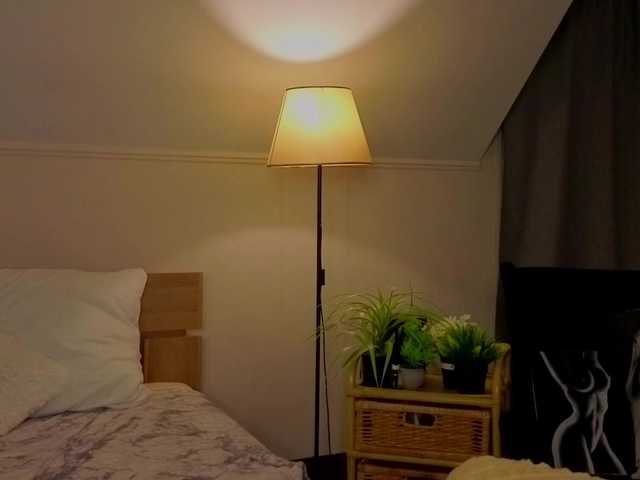 LisaAndDenis's BongaCams show and profile