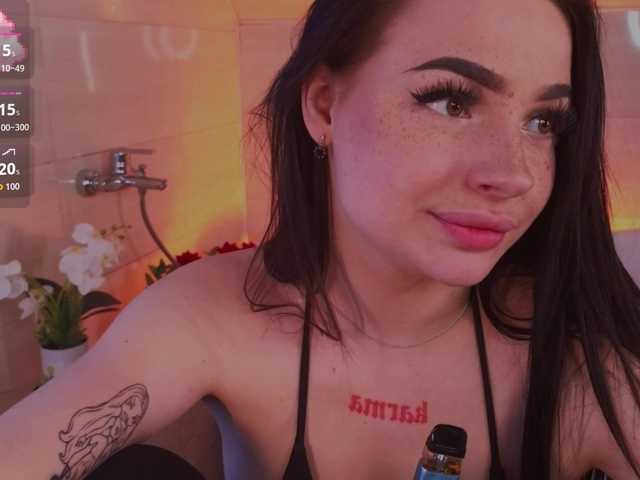 LisaAndDenis's BongaCams show and profile