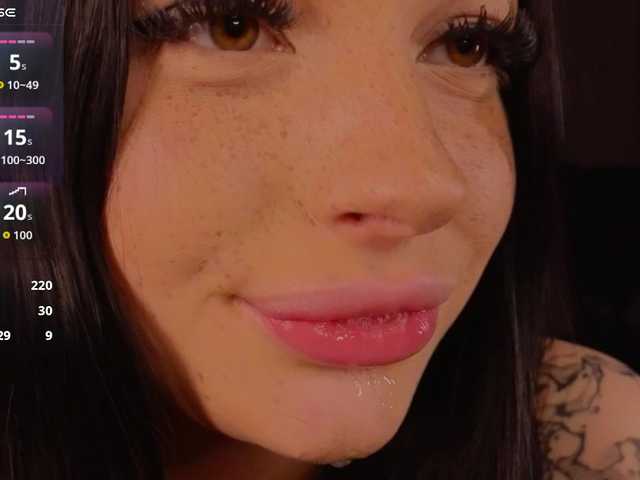 LisaAndDenis's BongaCams show and profile