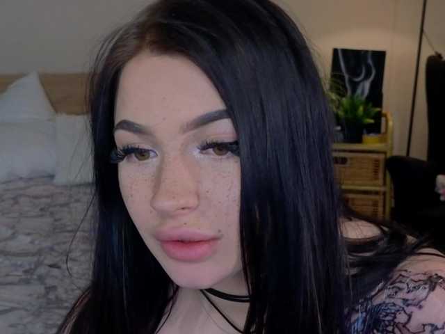 LisaaLiss webcam