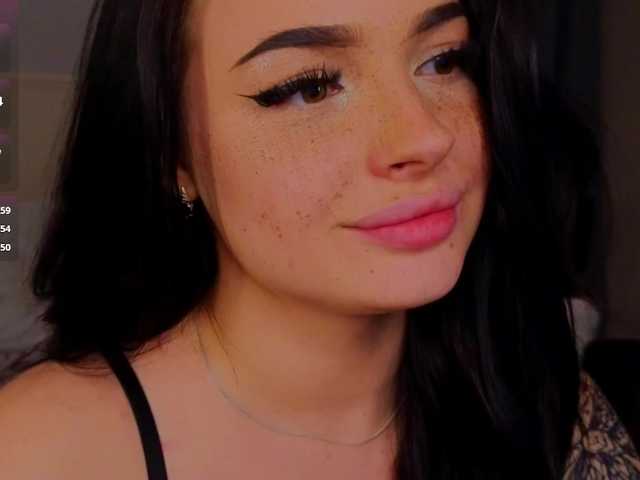 LisaAndDenis's BongaCams show and profile