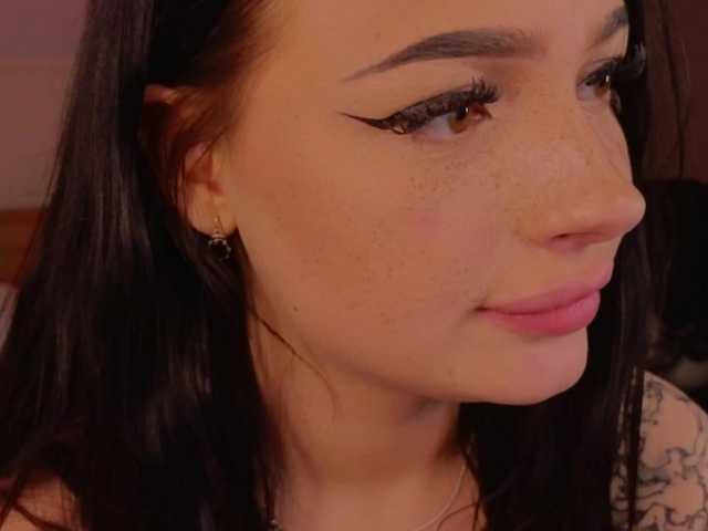 LisaAndDenis's BongaCams show and profile