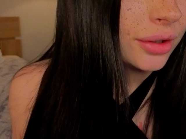 LisaAndDenis's BongaCams show and profile