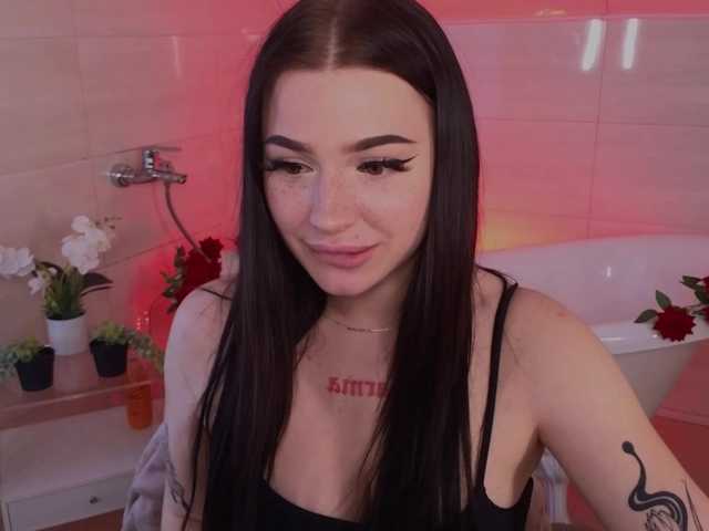 LisaAndDenis's BongaCams show and profile