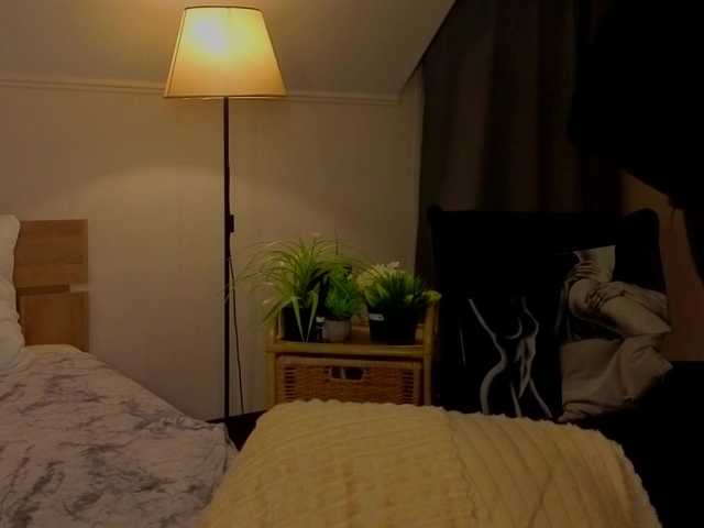 LisaAndDenis's BongaCams show and profile