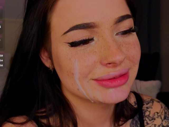 LisaAndDenis's BongaCams show and profile