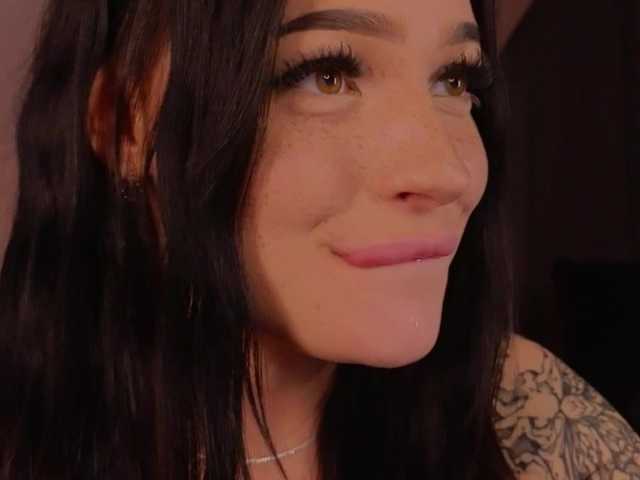 LisaAndDenis preview