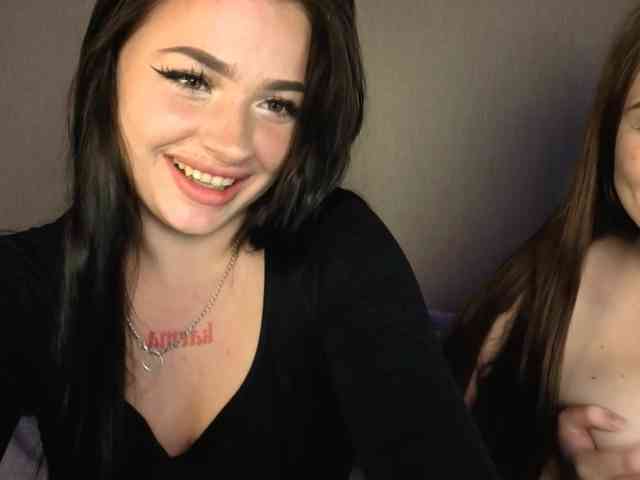 online sex cam LisaAndDenis