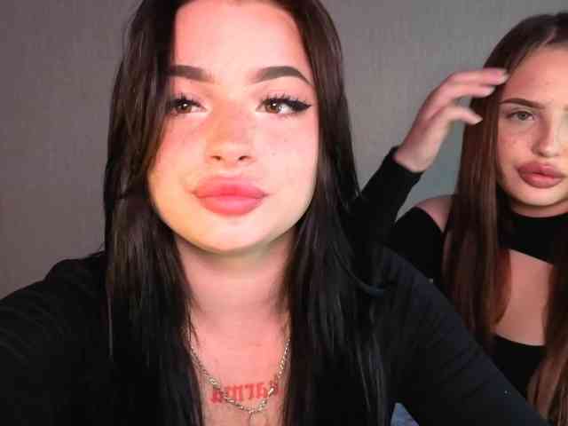 online chat room LisaAndDenis