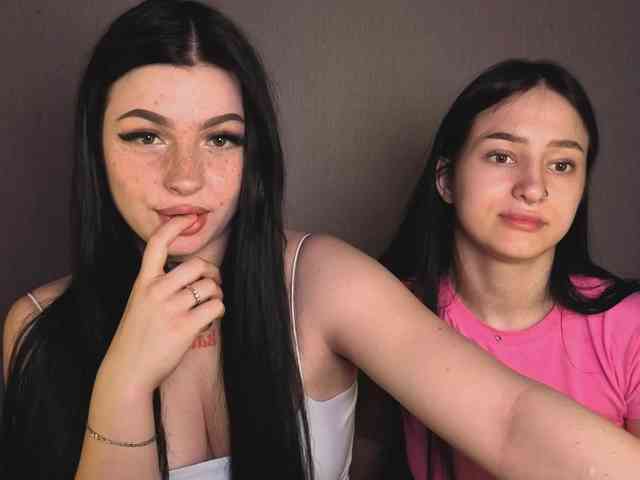 cam chat room LisaAndDenis