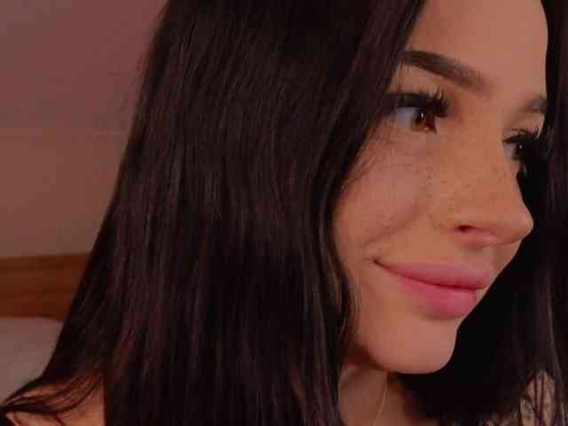 LisaAndDenis Live Webcam on BongaCams