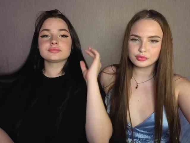 sexcam chat room LisaAndDenis