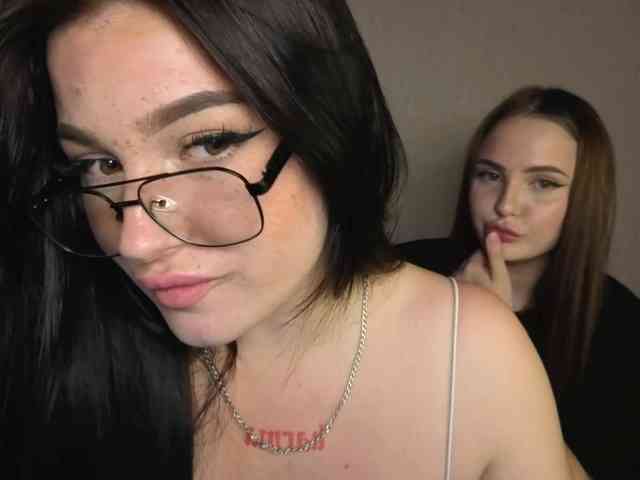 cam chat porn LisaAndDenis