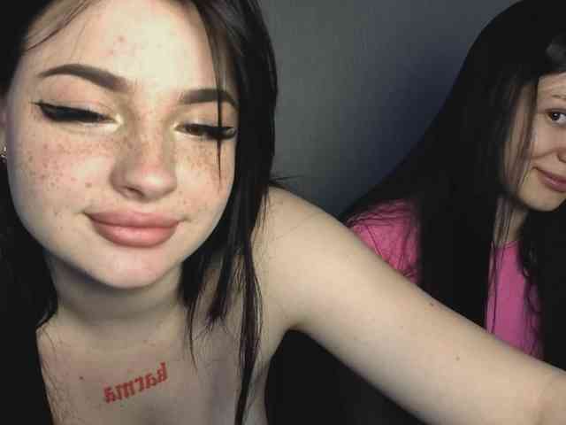 sexcam LisaAndDenis