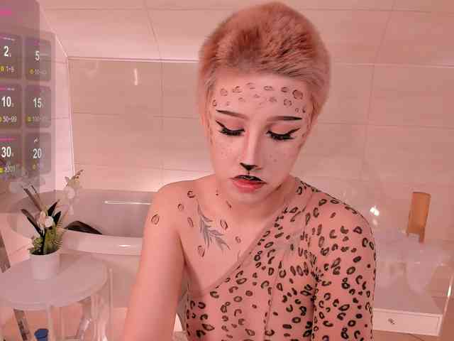 Necucubi Live Webcam on BongaCams
