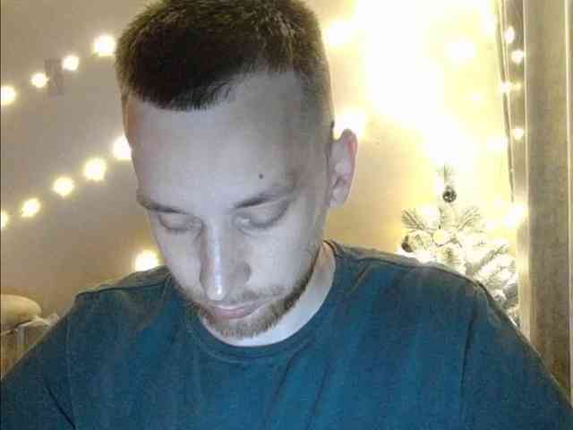 FogInHead Live Webcam on BongaCams