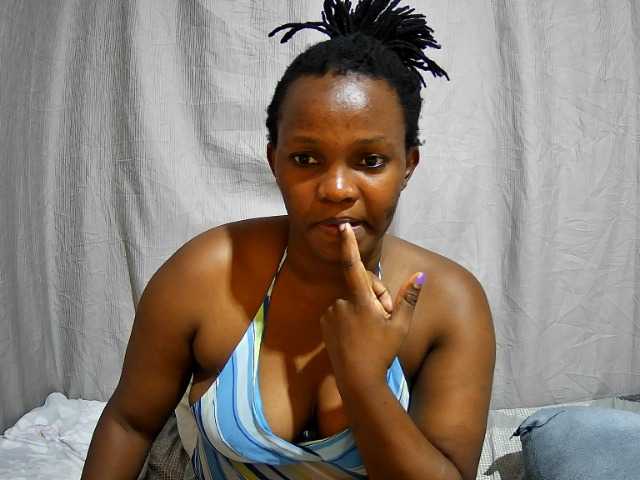 sweet-bunny12 live cam