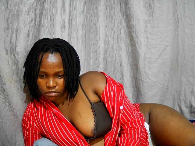 Sex chat gratuit in direct cu sweet-bunny12 pe BongaCams