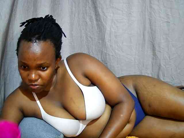 sweet-bunny12 webcam