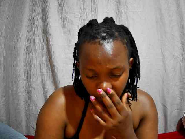 sweet-bunny12 webcam
