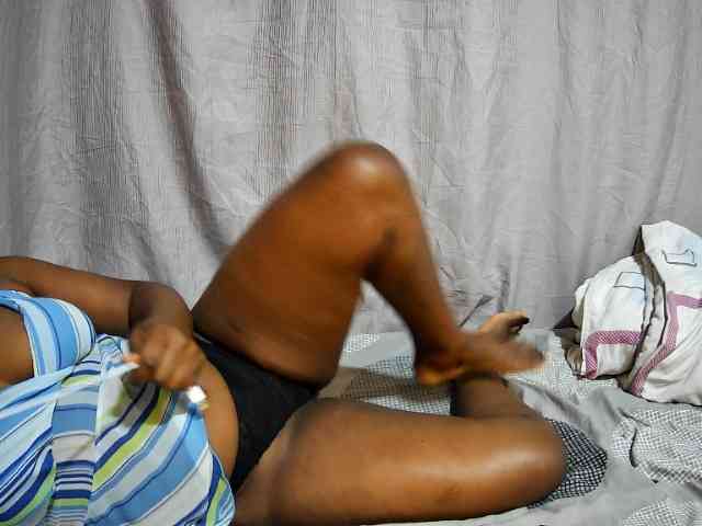 sweet-bunny12 webcam