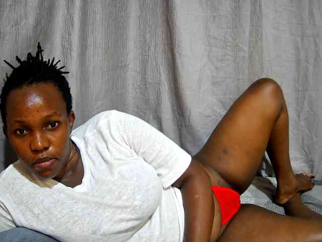 sweet-bunny12 webcam