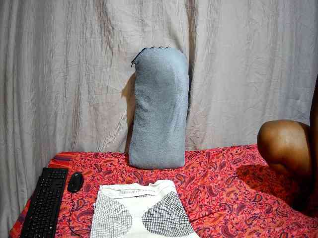 sweet-bunny12 webcam