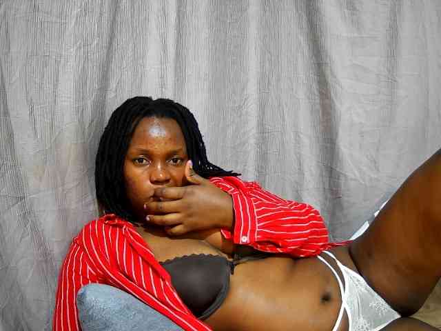 sweet-bunny12 webcam