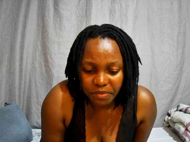 sweet-bunny12 webcam