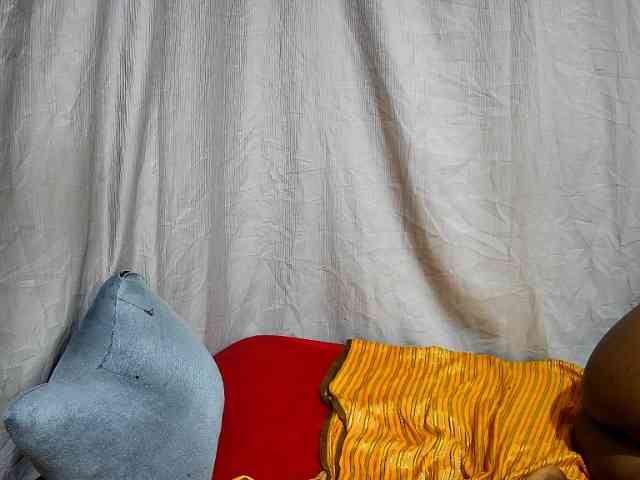 sweet-bunny12 webcam