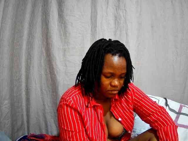 sweet-bunny12 webcam