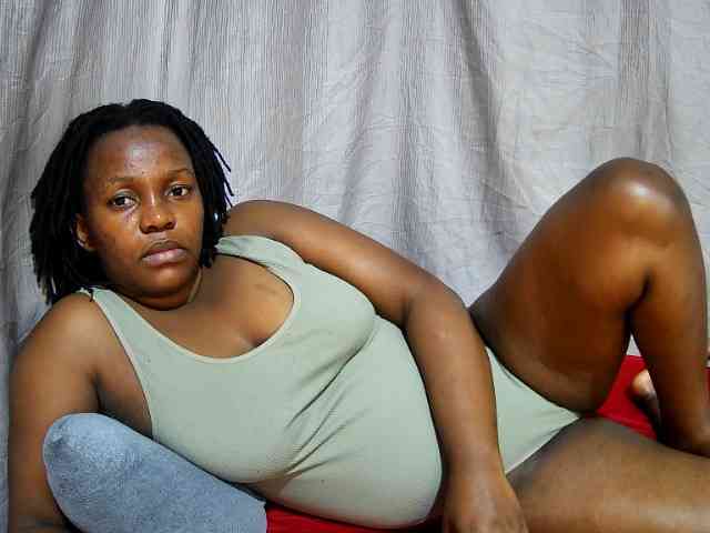 sweet-bunny12 webcam