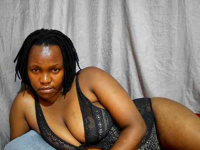 sweet-bunny12 webcam