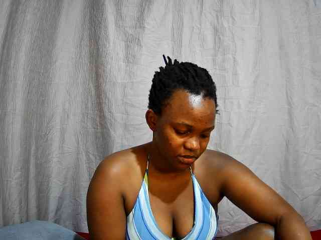 sweet-bunny12 webcam