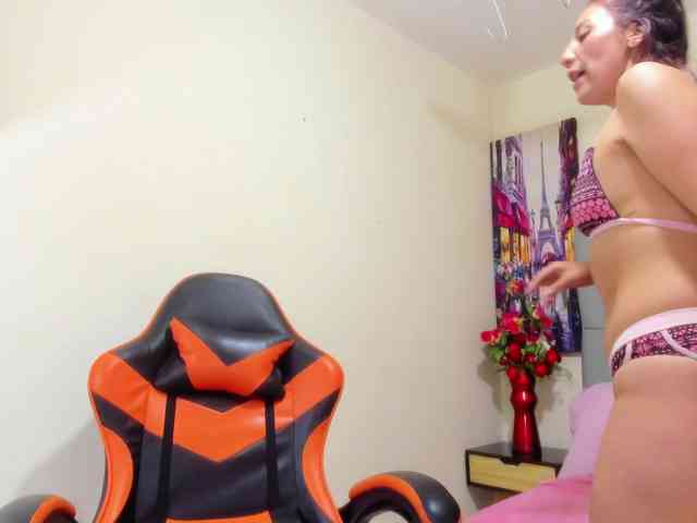 abril-foster webcam