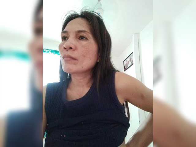 CherrieRose30's BongaCams show and profile