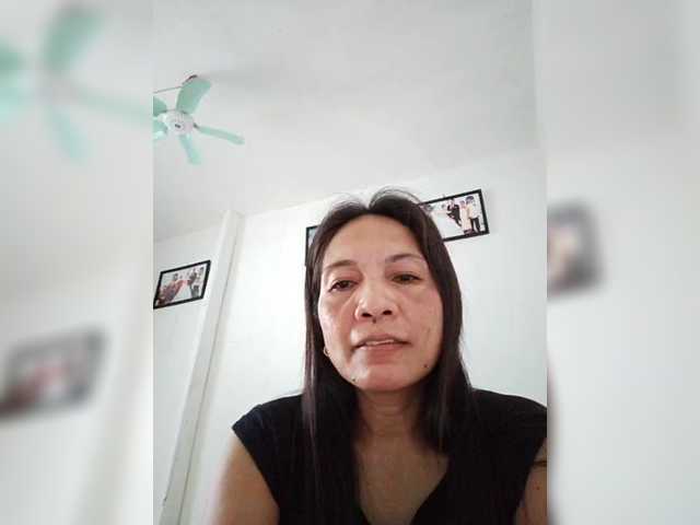 CherrieRose30's BongaCams show and profile