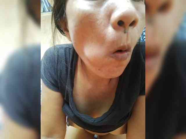 CherrieRose30 webcam