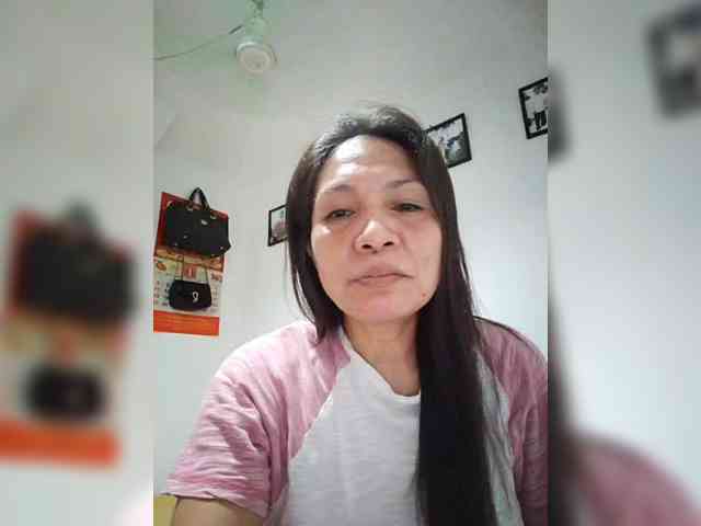 CherrieRose30 webcam